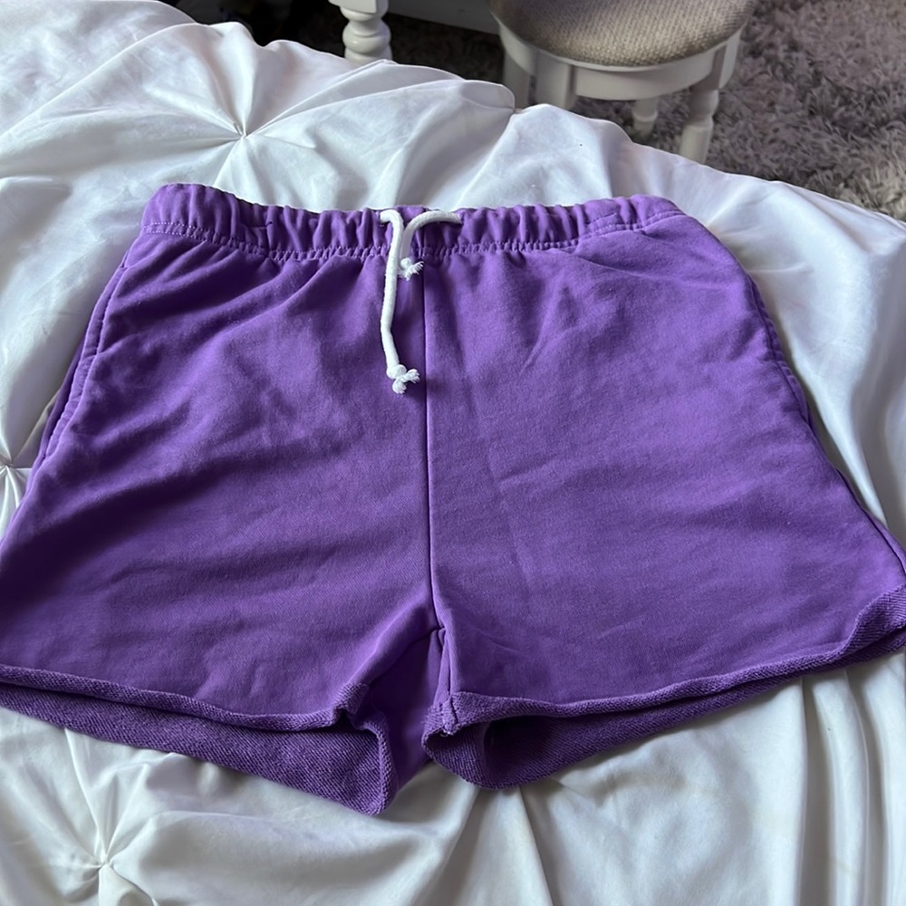 purple casual shorts